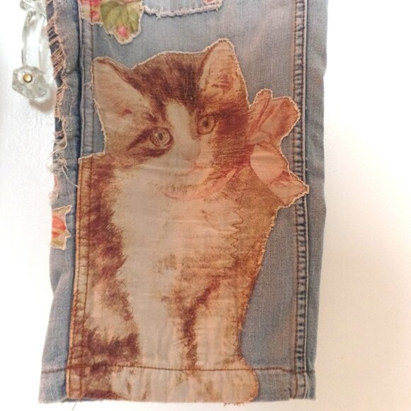 Magnolia Pearl Floral Applique Miner Denims NWT - Picture 8 of 13